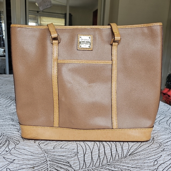 VGUC Dooney & Bourke Whitney Tan Leather Large Tote Handbag Purse - Picture 1 of 16